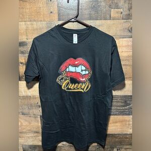 Queen Graphic Black T-Shirt